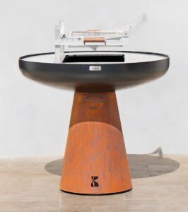 Brasero Le OKA de la collection Maison MAYAR avec grille rotative